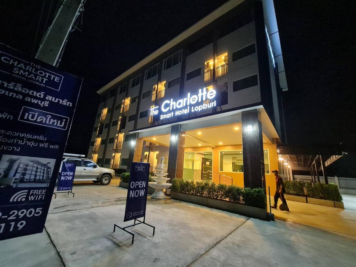 The Charlotte Smart Hotel Lop Buri Esterno foto